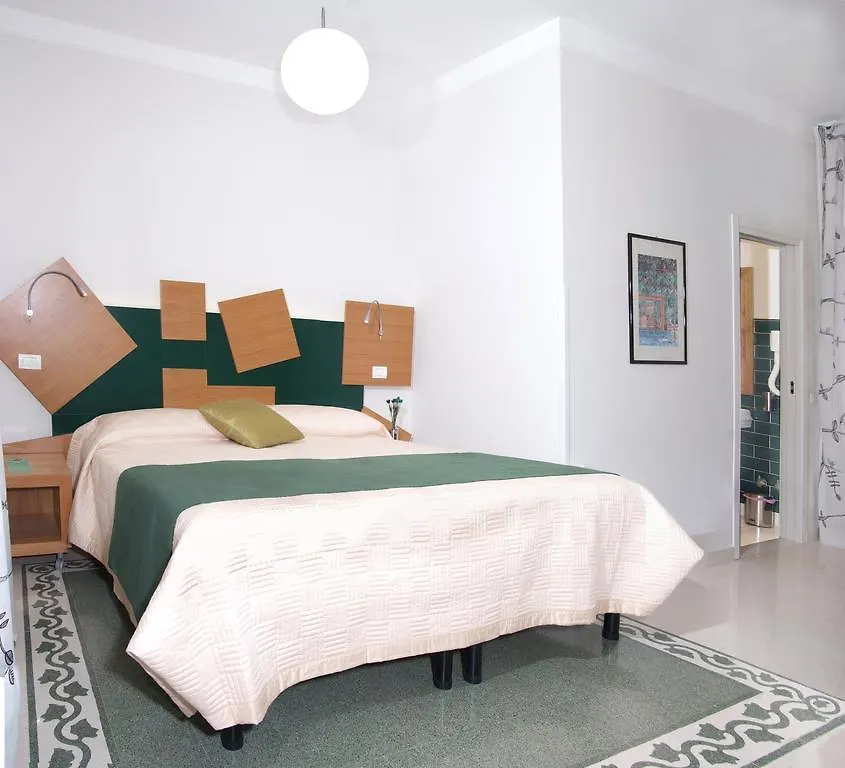 Adriano Augusto Bed and Breakfast Rome Bed & Breakfast