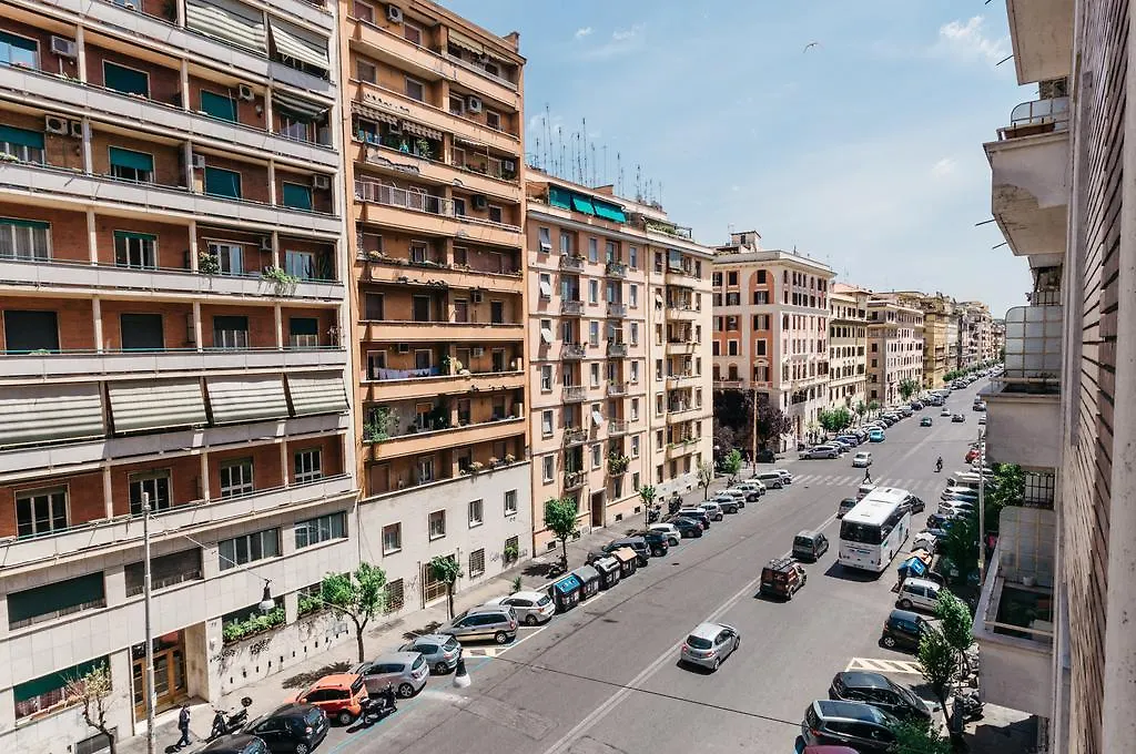 Adriano Augusto Bed and Breakfast Ρώμη